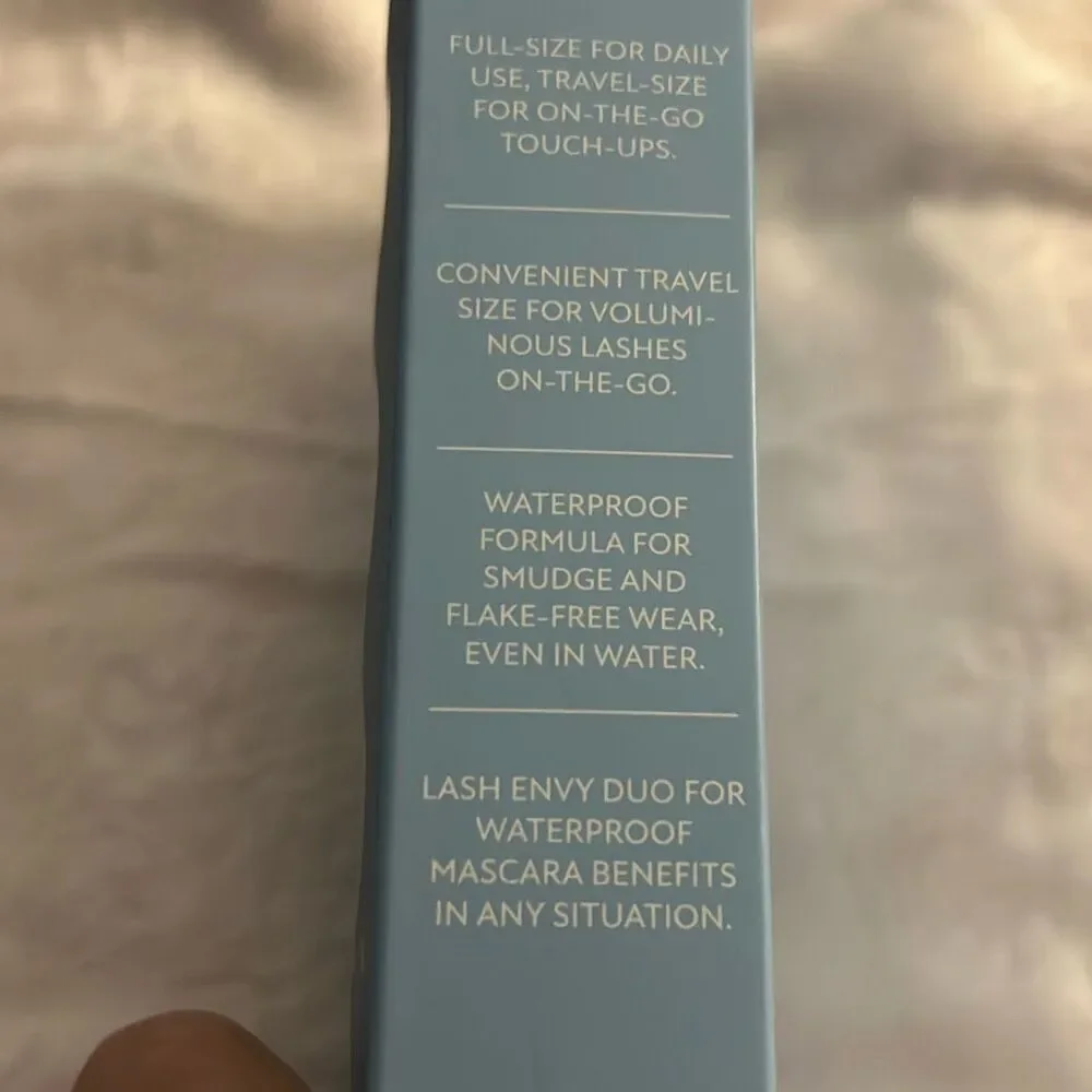 Lash Envy Duo Mascara. Full &‎ Travel Sizes.